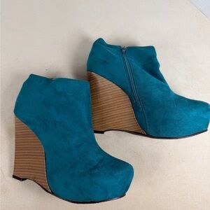 Shoe dazzle faux-suede wedge ankle booties